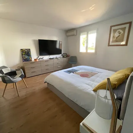Maison Individuelle Avec Piscine Et * Afa